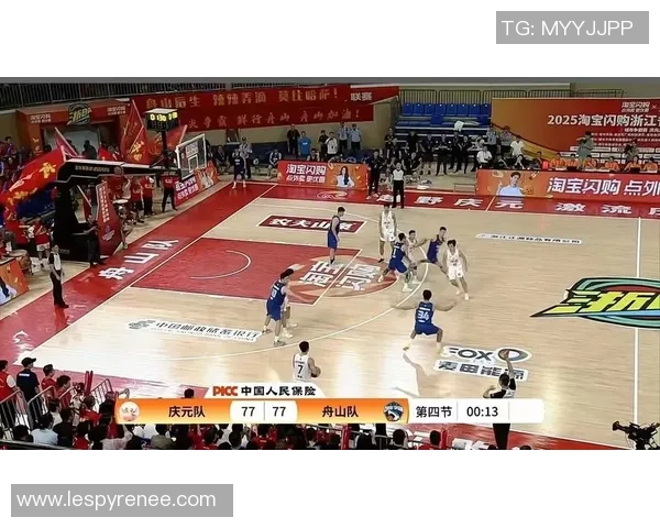 比分大战激烈展开两队鏖战至最后一分钟最终悬念定格比分数字令人惊叹